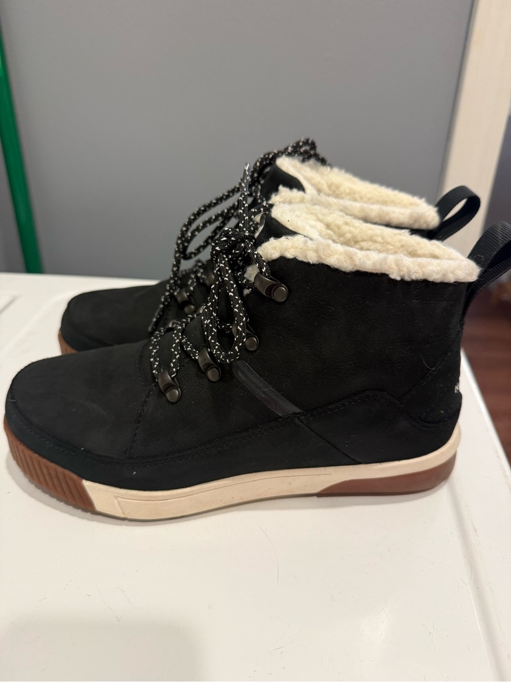 Women’s The North Face Black Faux-Shearling Lace-Up Winter Boots